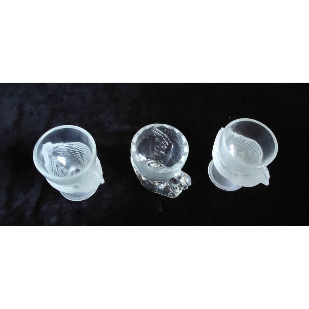 3 Vintage Egg Cups Hen Swan Egg Cup Glass Egg Cups - Picture 4 of 4